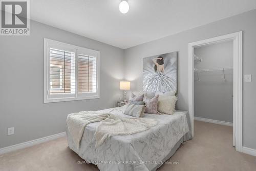 35 Crossbrooks Street, Markham (Cornell), ON - Indoor Photo Showing Bedroom