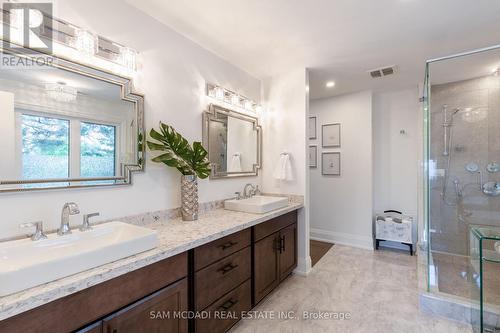 1285 Mineola Gardens, Mississauga (Mineola), ON - Indoor Photo Showing Bathroom