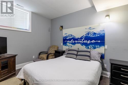 1285 Mineola Gardens, Mississauga (Mineola), ON - Indoor Photo Showing Bedroom