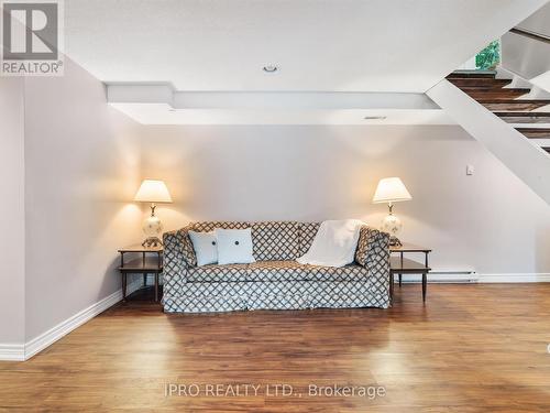 6 Lower Lane, Seguin, ON - Indoor Photo Showing Bedroom