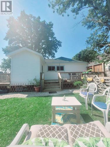 8 Sarah Street, Chatham-Kent (Thamesville), ON - Outdoor