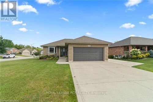 754 16Th Street, Hanover, ON - Outdoor With Facade