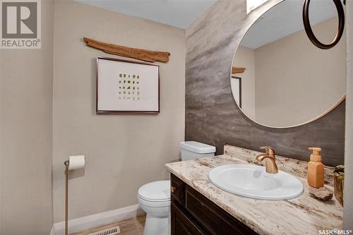 206 Frobisher Crescent, Saskatoon, SK - Indoor Photo Showing Bathroom