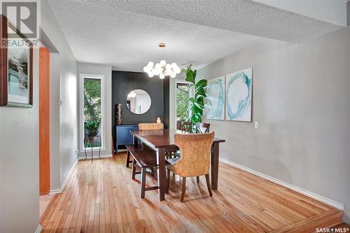 206 Frobisher Crescent, Saskatoon, SK - Indoor Photo Showing Dining Room