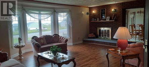 11 Teachers Lane, Anchor Point, NL - Indoor Photo Showing Living Room