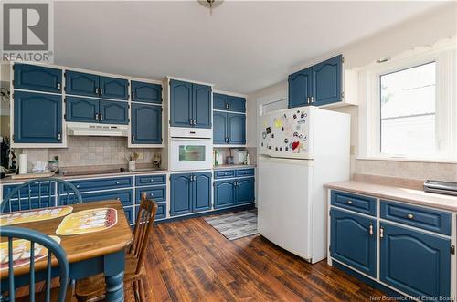 25 River Road, Petitcodiac, NB - Indoor Photo Showing Kitchen