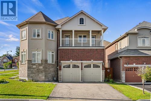 88 Mancini Crescent, Richmond Hill, ON - Outdoor With Facade