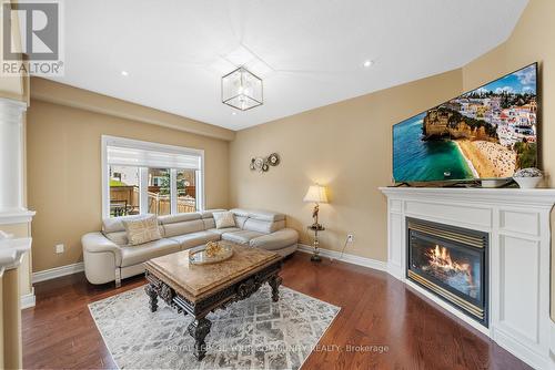 88 Mancini Crescent, Richmond Hill, ON - Indoor Photo Showing Living Room With Fireplace