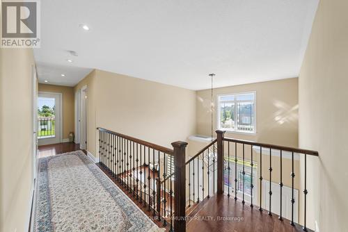 88 Mancini Crescent, Richmond Hill (Jefferson), ON - Indoor Photo Showing Other Room