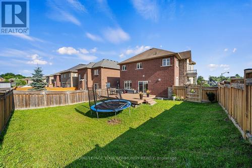 88 Mancini Crescent, Richmond Hill (Jefferson), ON - Outdoor With Backyard With Exterior