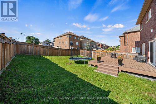 88 Mancini Crescent, Richmond Hill, ON - Outdoor