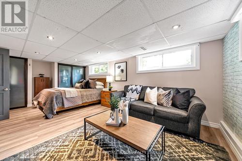 223 Garrard Road, Whitby (Blue Grass Meadows), ON - Indoor Photo Showing Living Room