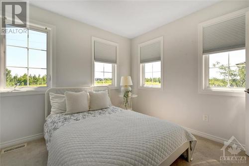 210 Clintonia Street, Ottawa, ON - Indoor Photo Showing Bedroom