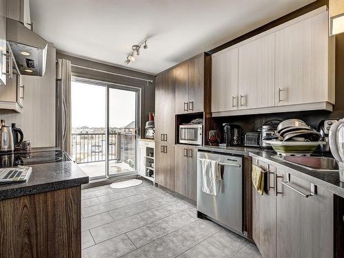 Cuisine - 7-8050 Rue De Londres, Brossard, QC - Indoor Photo Showing Kitchen