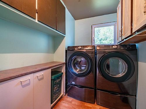 Salle de lavage - 131 Rue Des Mésanges, Val-Des-Sources, QC - Indoor Photo Showing Laundry Room