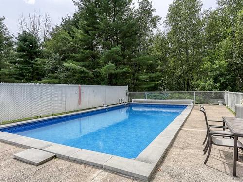 Piscine - 27 Rue Des Trois-Lacs, Princeville, QC 