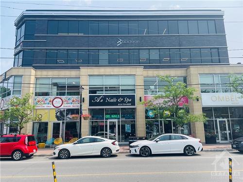 400-300 Richmond Road, Ottawa, ON 