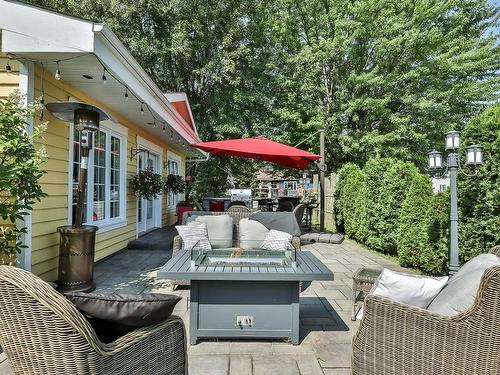 Terrasse - 280 Rue Bonsecours, Montebello, QC - Outdoor