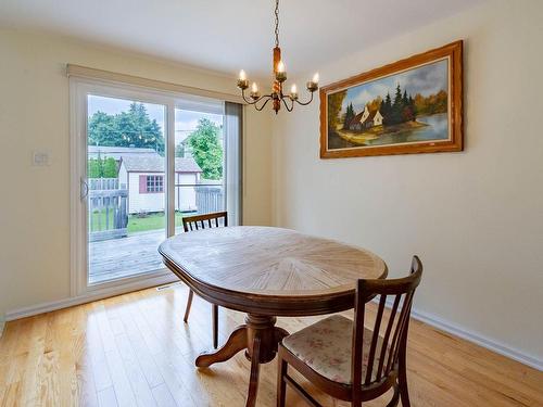 Salon - 6415 Av. Boniface, Brossard, QC - Indoor Photo Showing Living Room