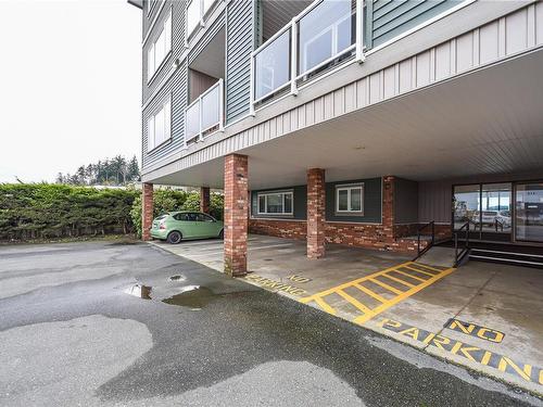 204-894 Island Hwy South, Campbell River, BC - Outdoor