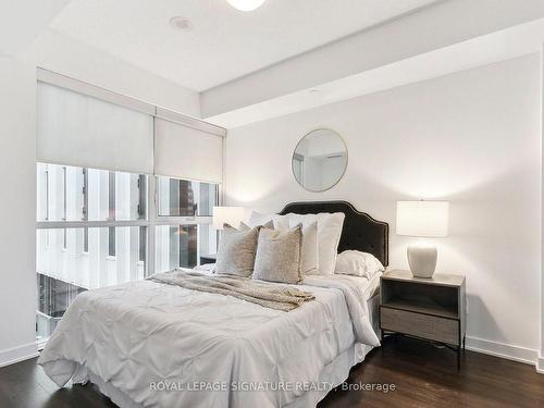 510-170 Sumach St, Toronto, ON - Indoor Photo Showing Bedroom