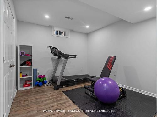 1821 Castlepoint Dr, Oshawa, ON - Indoor Photo Showing Gym Room