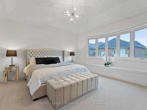 301 Chatfield Dr, Vaughan, ON - Indoor Photo Showing Bedroom