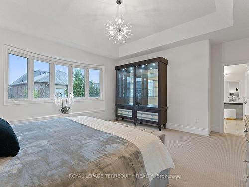 301 Chatfield Dr, Vaughan, ON - Indoor Photo Showing Bedroom