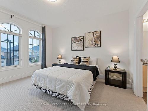 301 Chatfield Dr, Vaughan, ON - Indoor Photo Showing Bedroom