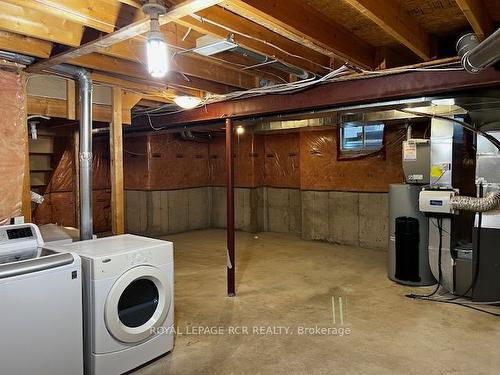 92 Kraus Rd, Barrie, ON - Indoor Photo Showing Laundry Room