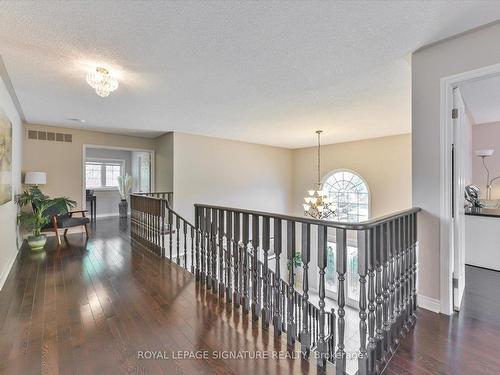 3588 Thorpedale Crt, Mississauga, ON - Indoor Photo Showing Other Room