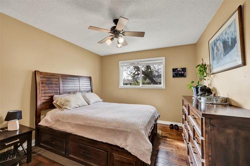 731 Walrod Street, Kelowna, BC - Indoor Photo Showing Bedroom