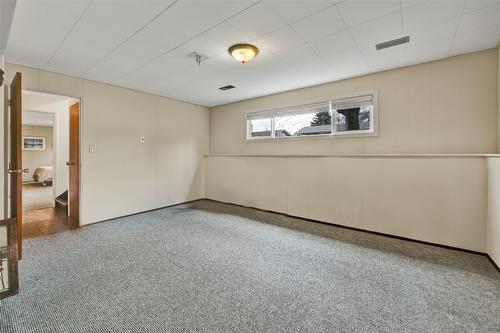 731 Walrod Street, Kelowna, BC - Indoor Photo Showing Other Room