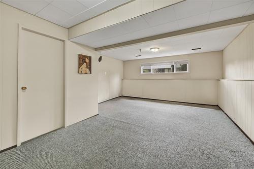 731 Walrod Street, Kelowna, BC - Indoor Photo Showing Other Room