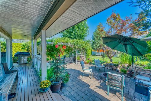 7372 Fintry Delta Road, Kelowna, BC - Outdoor With Deck Patio Veranda With Exterior