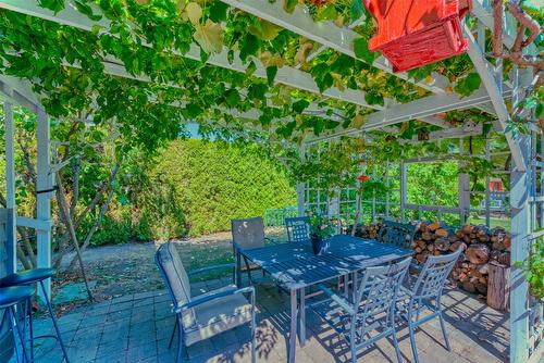 7372 Fintry Delta Road, Kelowna, BC - Outdoor With Deck Patio Veranda