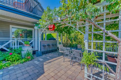 7372 Fintry Delta Road, Kelowna, BC - Outdoor With Deck Patio Veranda