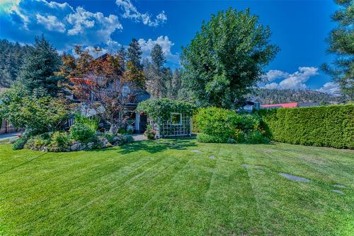 7372 Fintry Delta Road, Kelowna, BC - Outdoor