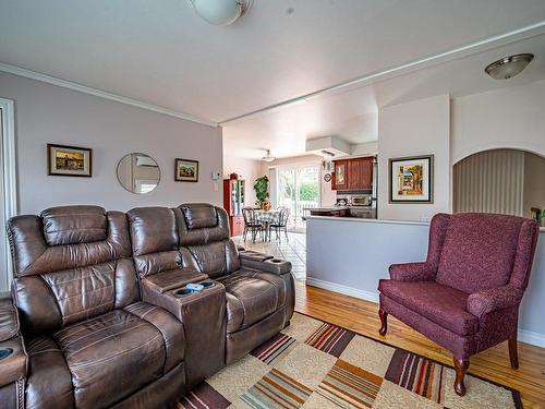 Salon - 34 Rue Trottier, Victoriaville, QC - Indoor Photo Showing Living Room