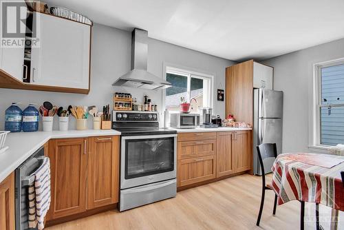 83-85 Elgin Street, Mississippi Mills, ON - Indoor Photo Showing Kitchen