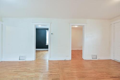 27 Cluny Avenue, Hamilton, ON - Indoor Photo Showing Other Room