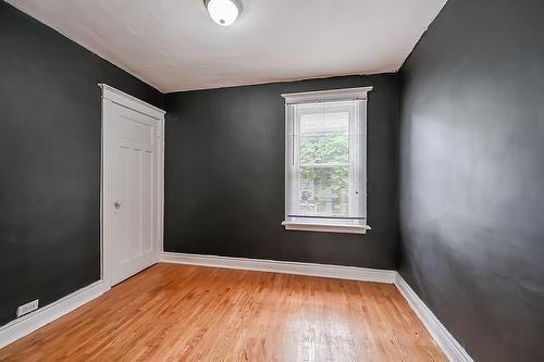 27 Cluny Avenue, Hamilton, ON - Indoor Photo Showing Other Room