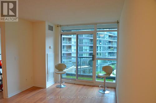 418 - 219 Fort York Boulevard, Toronto (Niagara), ON - Indoor