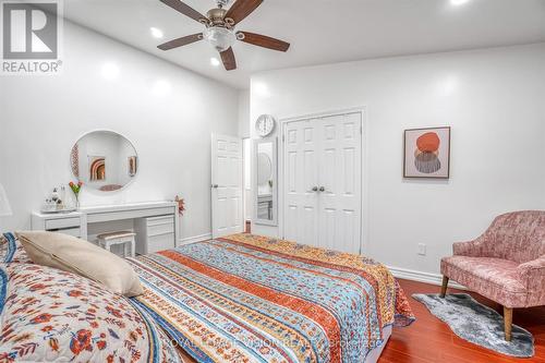 10 - 8 Esterbrooke Avenue, Toronto (Don Valley Village), ON - Indoor Photo Showing Bedroom