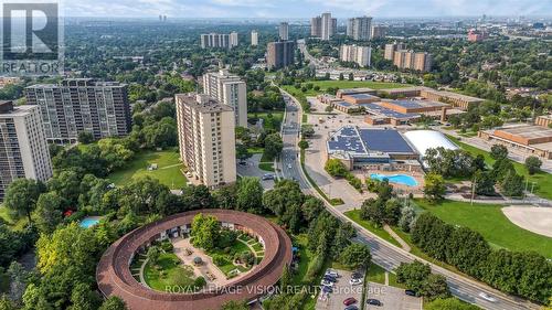 10 - 8 Esterbrooke Avenue, Toronto (Don Valley Village), ON - Outdoor With View