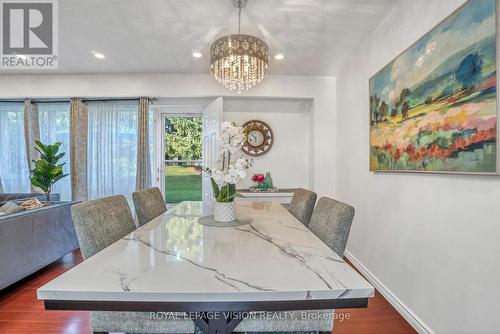 10 - 8 Esterbrooke Avenue, Toronto (Don Valley Village), ON - Indoor Photo Showing Dining Room