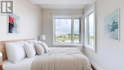 297 Atkinson Street, Clearview (Stayner), ON - Indoor Photo Showing Bedroom