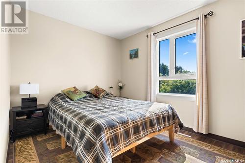 710 Rae Street, Regina, SK - Indoor Photo Showing Bedroom