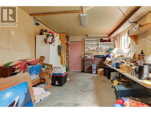 3355 Packers Court, Kelowna, BC - Indoor Photo Showing Garage