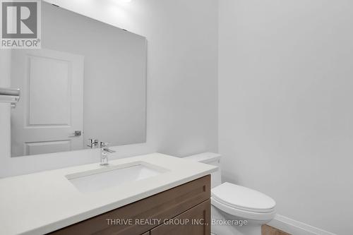 2374 Jordan Boulevard, London, ON - Indoor Photo Showing Bathroom